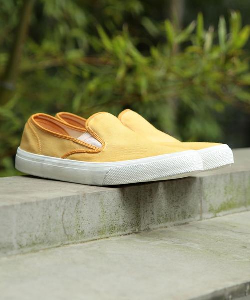 BEAUTY&YOUTH UNITED ARROWS(ビューティーアンドユースユナイテッドアローズ)の「BY ∴ オーバーダイ スリッポン スニーカー◆(スリッポン・メンズ・オレンジ/ネイビー・X-SMALL/LARGE/MEDIUM/SMALL)」の2枚目の写真