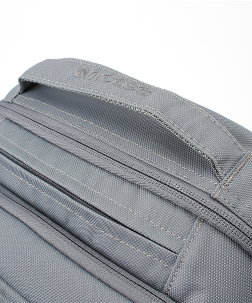 incase(インケース)の「※入荷禁止※CL55536 Icon Slim Pack Nylon(バックパック/リュック・メンズ・グレー・ONE SIZE)」の10枚目の写真