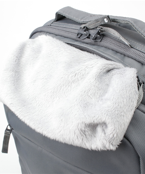 incase(インケース)の「※入荷禁止※CL55536 Icon Slim Pack Nylon(バックパック/リュック・メンズ・グレー・ONE SIZE)」の14枚目の写真