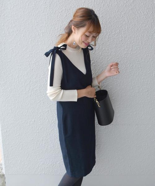 Khaju（カージュ）の「Khaju:リボンVネックワンピース◇（ワンピース・レディース・カーキ/ネイビー/ブラック/ベージュ・ONE SIZE）」の17枚目の写真