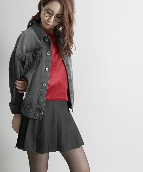 WEGO（ウィゴー）の「WEGO/無地プリーツミニスカート（スカート・レディース・ブラック/ライトピンク/ライトイエロー/ホワイト/レッド/ネイビー/グレー・FREE）」の3枚目の写真