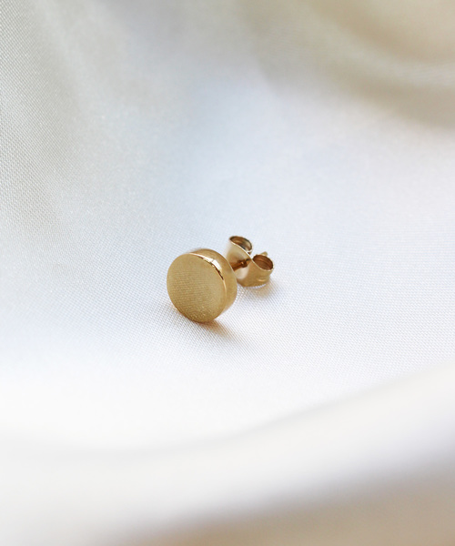 Vaya Con Dios（ヴァヤコンディオス）の「【VayaConDios/ ヴァヤコンディオス】ステンレス製サークルスタッドピアス[片耳用]（ピアス（片耳用）・メンズ・ゴールド/シルバー/ブラック/ピンクゴールド・FREE）」の21枚目の写真