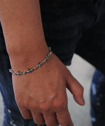 TINY FLEUR DE LIS BRACELET