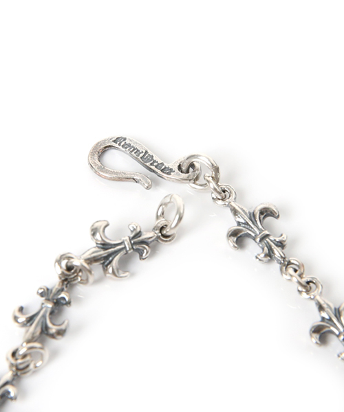 ROYAL ORDER(ロイヤルオーダー)の「TINY FLEUR DE LIS BRACELET(ブレスレット・メンズ・シルバー・US-6/US-7/US-8/US-6h)」の6枚目の写真