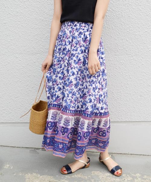 Khaju(カージュ)の「Khaju:プリントスカート◇(スカート・レディース・イエロー/パープル・ONE SIZE)」の5枚目の写真