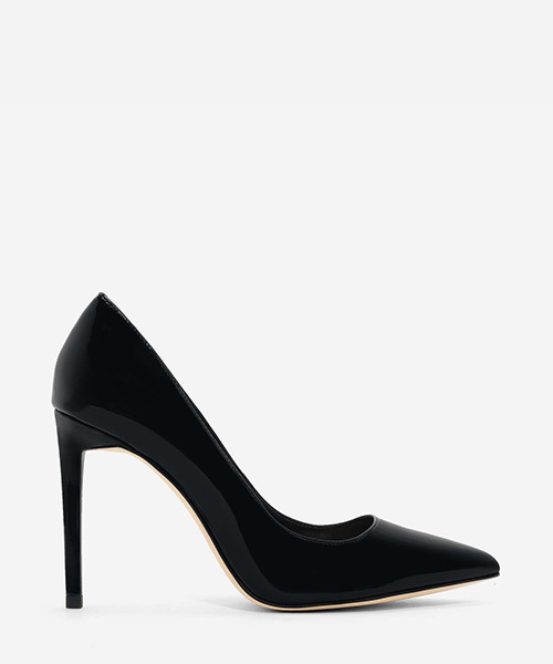 CHARLES & KEITH(チャールズ & キース)の「パテントポインテッドパンプス / PATENT POINTED PUMPS(パンプス・レディース・ブラック/ブラウン系その他/レッド・22cm/23cm/24cm/25cm/23.5cm/24.5cm/22.5cm/26.5cm)」の1枚目の写真