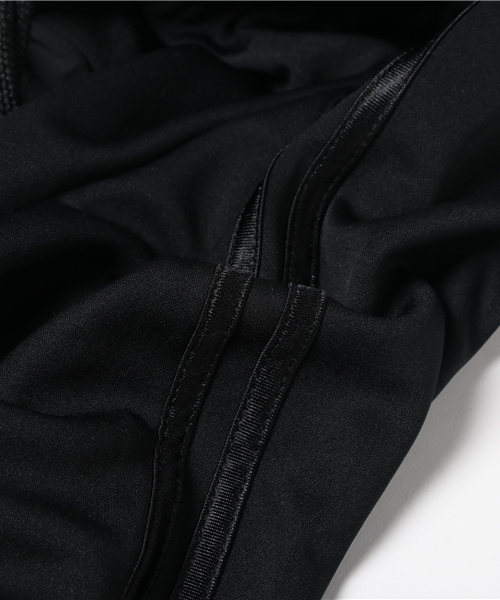 STUDIOUS（ステュディオス）の「【UNITED ATHLE】7.0ozサイドライントラックパンツ（その他パンツ・メンズ・ブラック/ネイビー/レッド/シルバー・MEDIUM/LARGE/SMALL）」の7枚目の写真