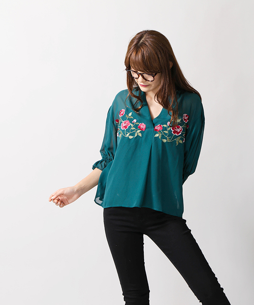 WEGO(ウィゴー)の「WEGO/フラワー刺繍スキッパーシャツ(シャツ/ブラウス・レディース・ダークグリーン/ホワイト/ピンク系その他・FREE)」の21枚目の写真