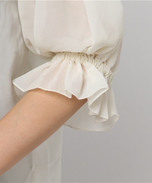 WEGO(ウィゴー)の「WEGO/フラワー刺繍スキッパーシャツ(シャツ/ブラウス・レディース・ダークグリーン/ホワイト/ピンク系その他・FREE)」の4枚目の写真