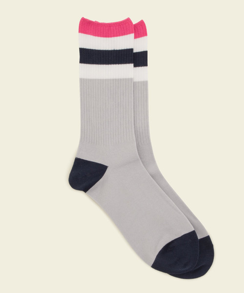 AIGLE（エーグル）の「DFTラインロングソックス（ソックス/靴下・レディース・グレー/オフホワイト/ダークネイビー/ネイビー/スカイブルー・MEDIUM/LARGE）」の2枚目の写真