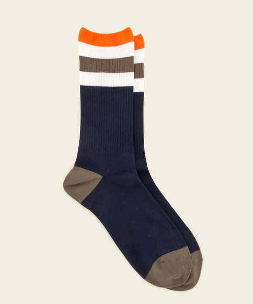 AIGLE（エーグル）の「DFTラインロングソックス（ソックス/靴下・レディース・グレー/オフホワイト/ダークネイビー/ネイビー/スカイブルー・MEDIUM/LARGE）」の5枚目の写真