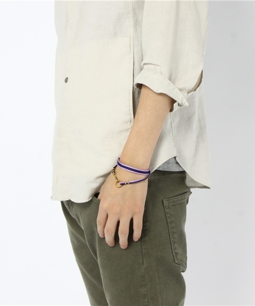 hobo（ホーボー）の「hobo - Acrylic Border Cord Bracelet with Brass Hook（ブレスレット・メンズ・グリーン/ネイビー/パープル/ピンク・ONE SIZE）」の5枚目の写真