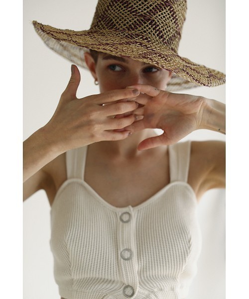 TODAYFUL（トゥデイフル）の「ワッフルボタンビスチェ（その他トップス・レディース・キナリ/ベージュ/チャコールグレー・FREE）」の4枚目の写真