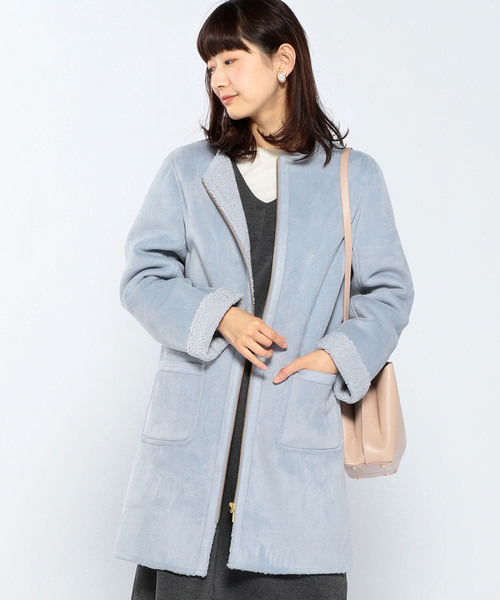 Petit Honfleur（プチオンフルール）の「スウェード裏ボアロングコート