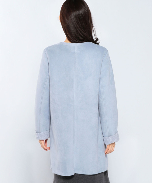 Petit Honfleur（プチオンフルール）の「スウェード裏ボアロングコート