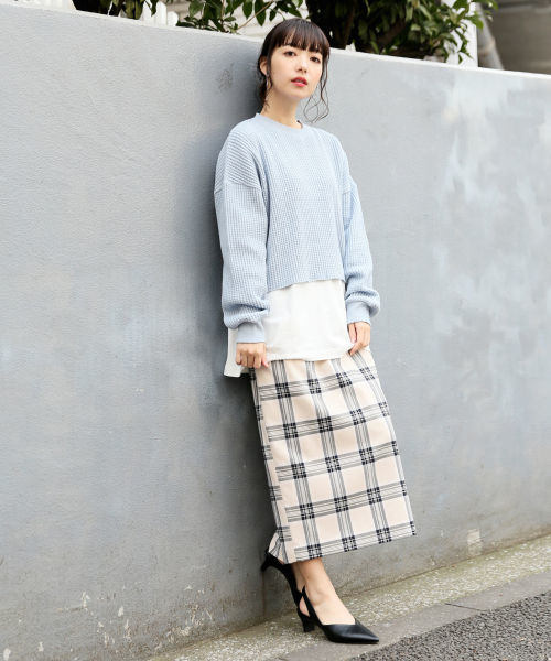 LOWRYS FARM(ローリーズファーム)の「オニワッフルショートプルオーバー 826010(Tシャツ/カットソー・レディース・オフホワイト/ブラック/ブラウン/ブルー・FREE)」の18枚目の写真