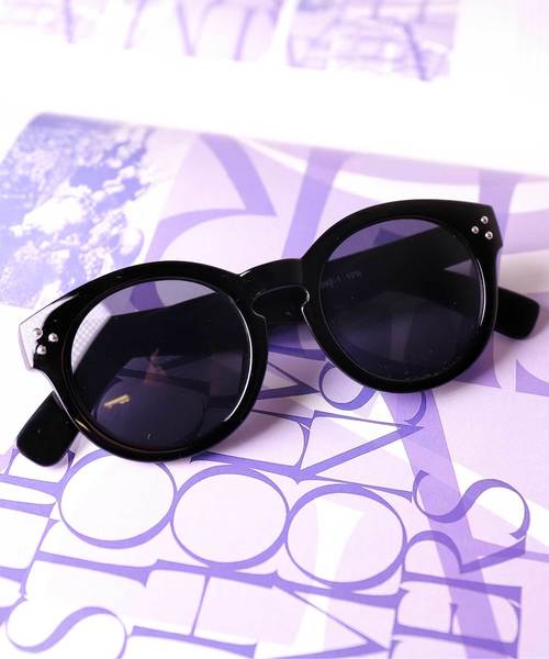 LUGG NAGG（ラグナグ）の「【LUGG NAGG SELECT/ ラグナグセレクト】コンビ/メタル/ビッグラウンド/サングラス/UV400（サングラス・レディース・ブラック/ブラウン/ベージュ/グレー/ゴールド/ゴールド系その他/ゴールド×グレー/ゴールド系その他2/ゴールド系その他3/ブラック×ゴールド/ブラウン系その他/グレー系その他/ピンク/ブラウン系その他2/ダークブラック/ブラウン系その他3/クリア/クリアイエロー/ブラック系その他/ブラウン系その他4/グレー系その他2/ピンク系その他・FREE）」の4枚目の写真