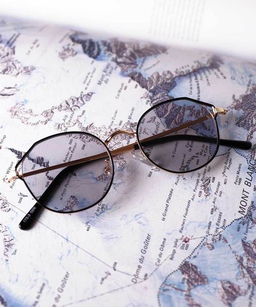 LUGG NAGG（ラグナグ）の「【LUGG NAGG SELECT/ ラグナグセレクト】コンビ/メタル/ビッグラウンド/サングラス/UV400（サングラス・レディース・ブラック/ブラウン/ベージュ/グレー/ゴールド/ゴールド系その他/ゴールド×グレー/ゴールド系その他2/ゴールド系その他3/ブラック×ゴールド/ブラウン系その他/グレー系その他/ピンク/ブラウン系その他2/ダークブラック/ブラウン系その他3/クリア/クリアイエロー/ブラック系その他/ブラウン系その他4/グレー系その他2/ピンク系その他・FREE）」の19枚目の写真