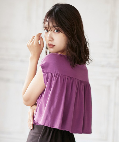 KOBE LETTUCE（コウベレタス）の「バックギャザーフレアデザインカットソーバックシャントップス（Tシャツ/カットソー・レディース・ブラック/パープル/グリーン/グレイッシュベージュ・FREE）」の13枚目の写真