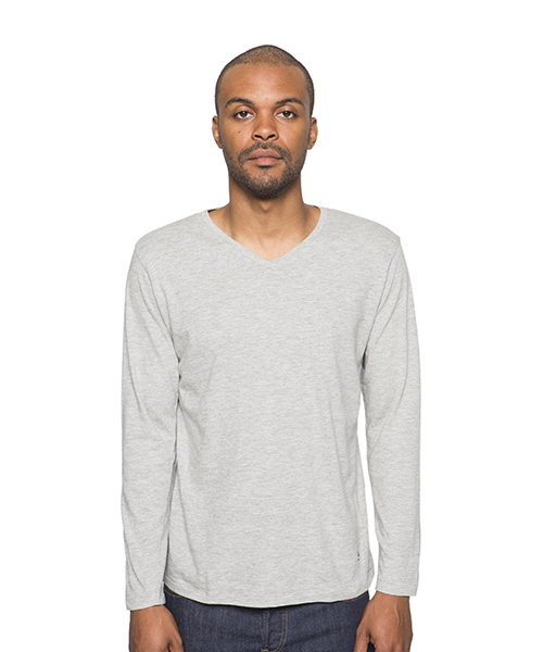 Sandinista(サンディニスタ)の「Cadet V/N L-S Tee / Vネック長袖Tシャツ(Tシャツ/カットソー・メンズ・ホワイト/ネイビー/ブラック/ヘザーグレー/チャコールグレー・SMALL/LARGE/MEDIUM/X-LARGE/X-SMALL)」の4枚目の写真