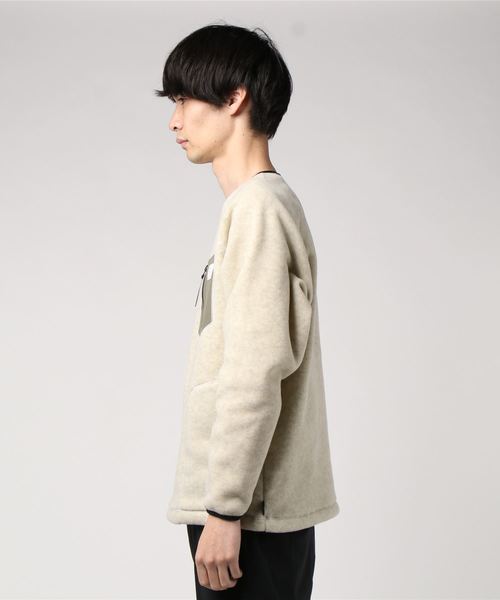 Denime（ドゥニーム）の「ポーラテック別注フリースクルーネックプルオーバー（その他アウター・メンズ・グレー/オートミール/スミクロ・MEDIUM/LARGE/X-LARGE）」の4枚目の写真