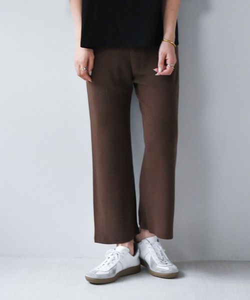 muure（ミュール）の「美シルエット＊ウエストゴムニットパンツ（その他パンツ・レディース・ブラック/ベージュ/ブラウン/アイボリー・FREE）」の4枚目の写真