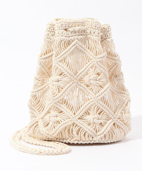 TOMORROWLAND （トゥモローランド）の「コットンマクラメ 巾着バッグ（ハンドバッグ・レディース・ホワイト・FREE）」の3枚目の写真