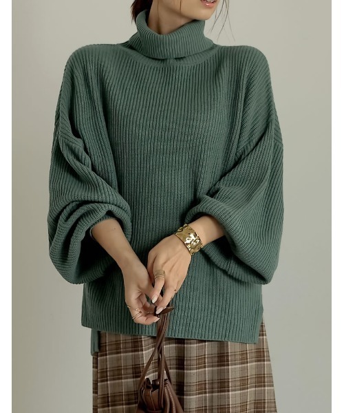 Re:EDIT（リエディ）の「選べるVネックorタートルネックぽわん袖畦編みニットトップス（ニット/セーター・レディース・ブラック/ベージュ/グレー/ピンク/グリーン/アイボリー/モカ/ライム/ブルー/パープル系その他/グリーン系その他・BM/AL/AM/BL）」の22枚目の写真