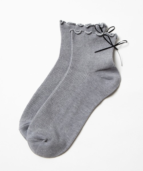 WEGO（ウィゴー）の「WEGO/細リボン付きソックス（ソックス/靴下・レディース・ホワイト/ライトグレー/ブラック/ブラウン/ブルー/ライトブラウン/ワイン・FREE）」の4枚目の写真