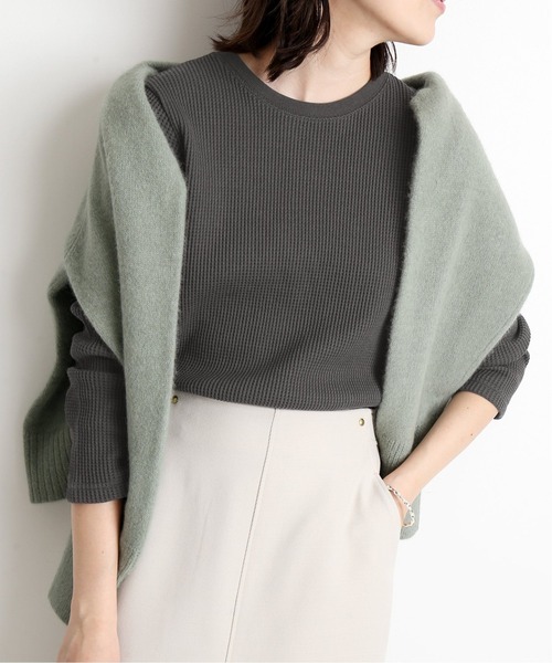 SLOBE IENA（スローブイエナ）の「コットンワッフルプルオーバー【手洗い可能】◆（Tシャツ/カットソー・レディース・チャコールグレー/ベージュ/ブルー/アイボリー・FREE）」の3枚目の写真