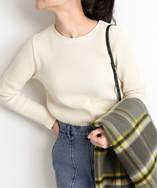 SLOBE IENA（スローブイエナ）の「コットンワッフルプルオーバー【手洗い可能】◆（Tシャツ/カットソー・レディース・チャコールグレー/ベージュ/ブルー/アイボリー・FREE）」の2枚目の写真