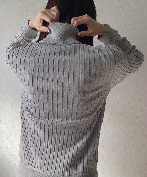 aimoha（アイモハ）の「毛布のように暖かい！ストレッチ抜群で着脱ラクラク (AW)（ニット/セーター・レディース・ベージュ/グレー/ブラック・LARGE/MEDIUM）」の11枚目の写真