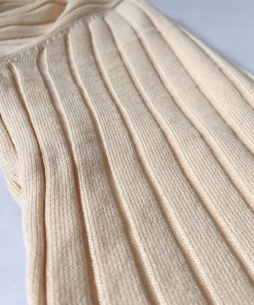 aimoha（アイモハ）の「毛布のように暖かい！ストレッチ抜群で着脱ラクラク (AW)（ニット/セーター・レディース・ベージュ/グレー/ブラック・LARGE/MEDIUM）」の15枚目の写真