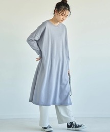 ストレートラインニットワンピース *
