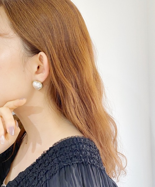 Loueme(ルエム)の「ハートパールピアス(ピアス(両耳用)・レディース・シルバー/ゴールド・FREE)」の9枚目の写真