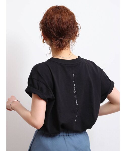Ungrid(アングリッド)の「メッセージロゴデザインTee(Tシャツ/カットソー・レディース・ブラック/オフホワイト/サーモンピンク・FREE)」の16枚目の写真