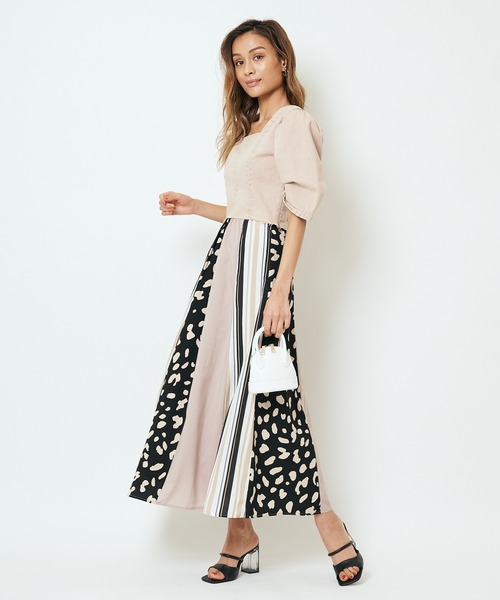 SPIRALGIRL（スパイラルガール）の「タックスリーブデニムトップス（シャツ/ブラウス・レディース・ベージュ/ブルー・FREE）」の3枚目の写真