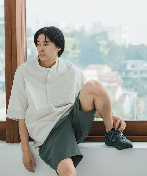 green label relaxing(グリーンレーベルリラクシング)の「OLT <green label relaxing> ストレッチ タイプライター バンドカラー 半袖 シャツ(シャツ/ブラウス・メンズ・オフホワイト/ブラック/ライラック・L/M/XL/S)」の5枚目の写真