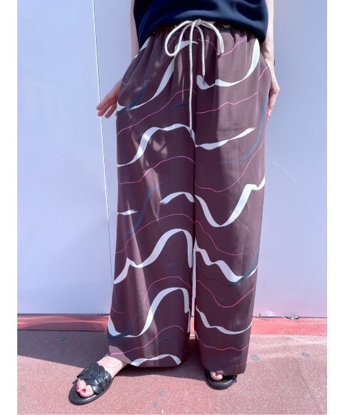 BEARDSLEY（ビアズリー）の「波柄ワイドパンツ（その他パンツ・レディース・ブルー/ブラウン・FREE）」の5枚目の写真