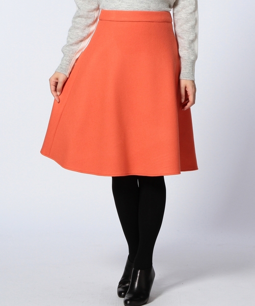 UNITED ARROWS(ユナイテッドアローズ)の「<dahl’ia(ダリア)> WL NYL フレアスカート ◆(スカート・レディース・ベージュ/オレンジ・SMALL/X-SMALL)」の2枚目の写真