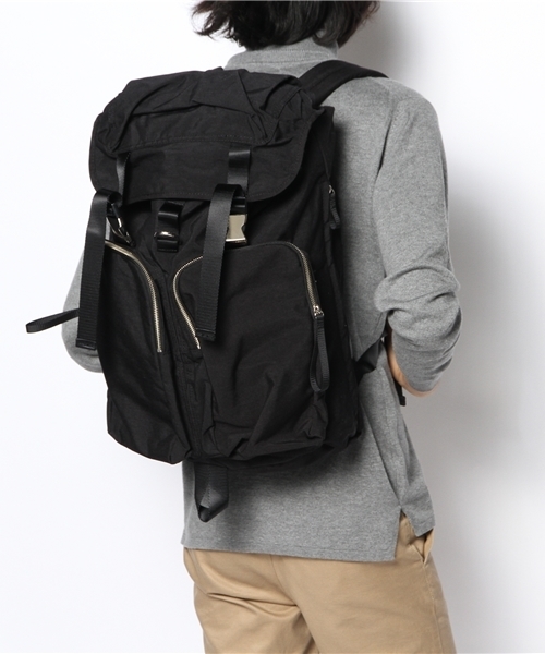 Lui's（ルイス）の「LORINZA(ロリンザ) リュック（バックパック