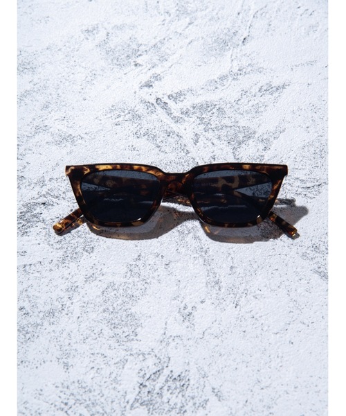 jumelle(ジュメロ)の「キャットアイサングラス(サングラス・レディース・A・FREE)」の10枚目の写真