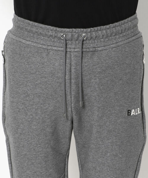 BALR.（ボーラー）の「BALR./ボーラー/Q-SERIES SLIM CLASSIC SW/スリム　クラシックスウェットパンツ/正規商品（その他パンツ・メンズ・ブラック/チャコール/レッド・SMALL/MEDIUM/LARGE/X-SMALL）」の4枚目の写真