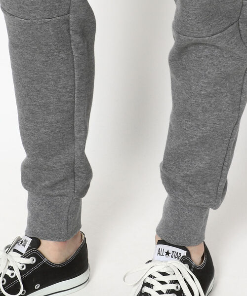 BALR.（ボーラー）の「BALR./ボーラー/Q-SERIES SLIM CLASSIC SW/スリム　クラシックスウェットパンツ/正規商品（その他パンツ・メンズ・ブラック/チャコール/レッド・SMALL/MEDIUM/LARGE/X-SMALL）」の20枚目の写真