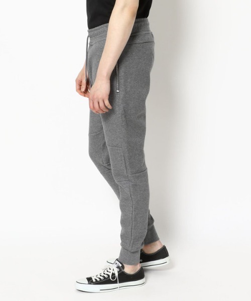 BALR.（ボーラー）の「BALR./ボーラー/Q-SERIES SLIM CLASSIC SW/スリム　クラシックスウェットパンツ/正規商品（その他パンツ・メンズ・ブラック/チャコール/レッド・SMALL/MEDIUM/LARGE/X-SMALL）」の7枚目の写真