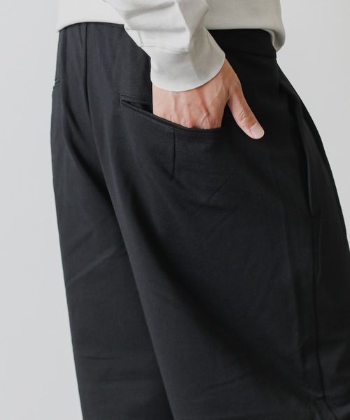 ATTACHMENT（アタッチメント）の「COMPRESSED PONTE JERSEY TWO PLEATS TAPERED FIT EASY PANTS（スラックス・メンズ・ブラック/グレー系その他・1/2/3）」の9枚目の写真