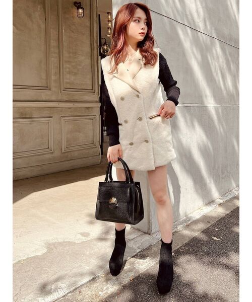 RESEXXY（リゼクシー）の「フェイクレザーポイントファージレ（その他アウター・レディース・ベージュ/アイボリー/ブラック・FREE）」の4枚目の写真