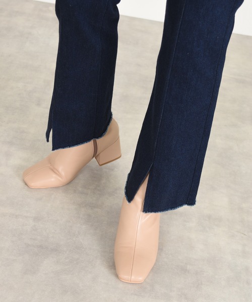 w closet（ダブルクローゼット）の「裾スリットフレアパンツ（その他パンツ・レディース・ネイビー・マルチサイズ）」の2枚目の写真