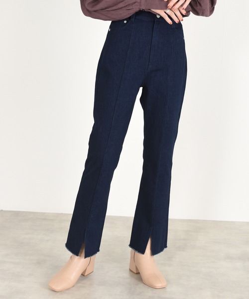 w closet（ダブルクローゼット）の「裾スリットフレアパンツ（その他パンツ・レディース・ネイビー・マルチサイズ）」の5枚目の写真