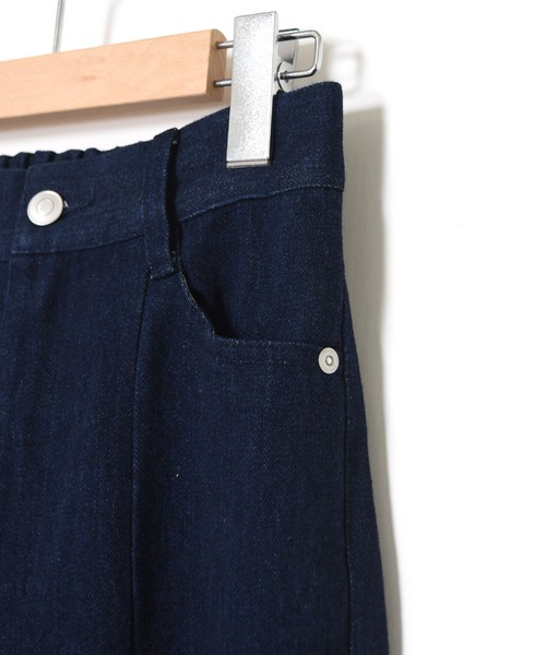 w closet（ダブルクローゼット）の「裾スリットフレアパンツ（その他パンツ・レディース・ネイビー・マルチサイズ）」の3枚目の写真